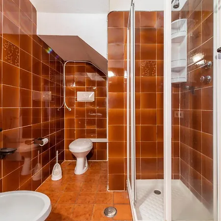 Apartamento Accu Is Prezzus Tipo D1 Fronte Mare